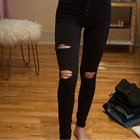 Black Distressed Women's Jeans - Picture 3 of 6